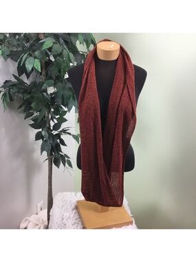 Steve Madden Rust open knit infinity scarf